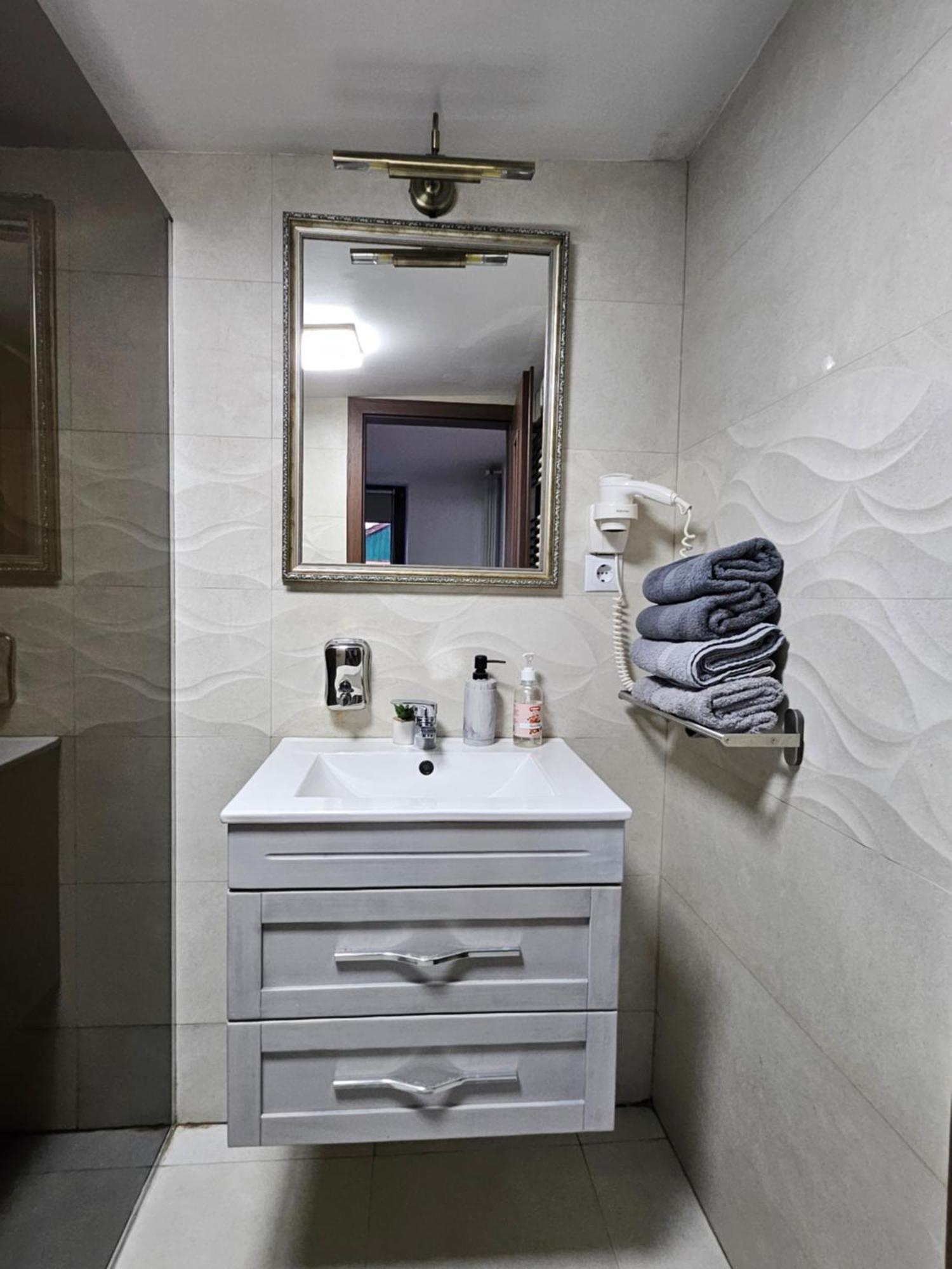 Queen Bridge Apartment Sibiu